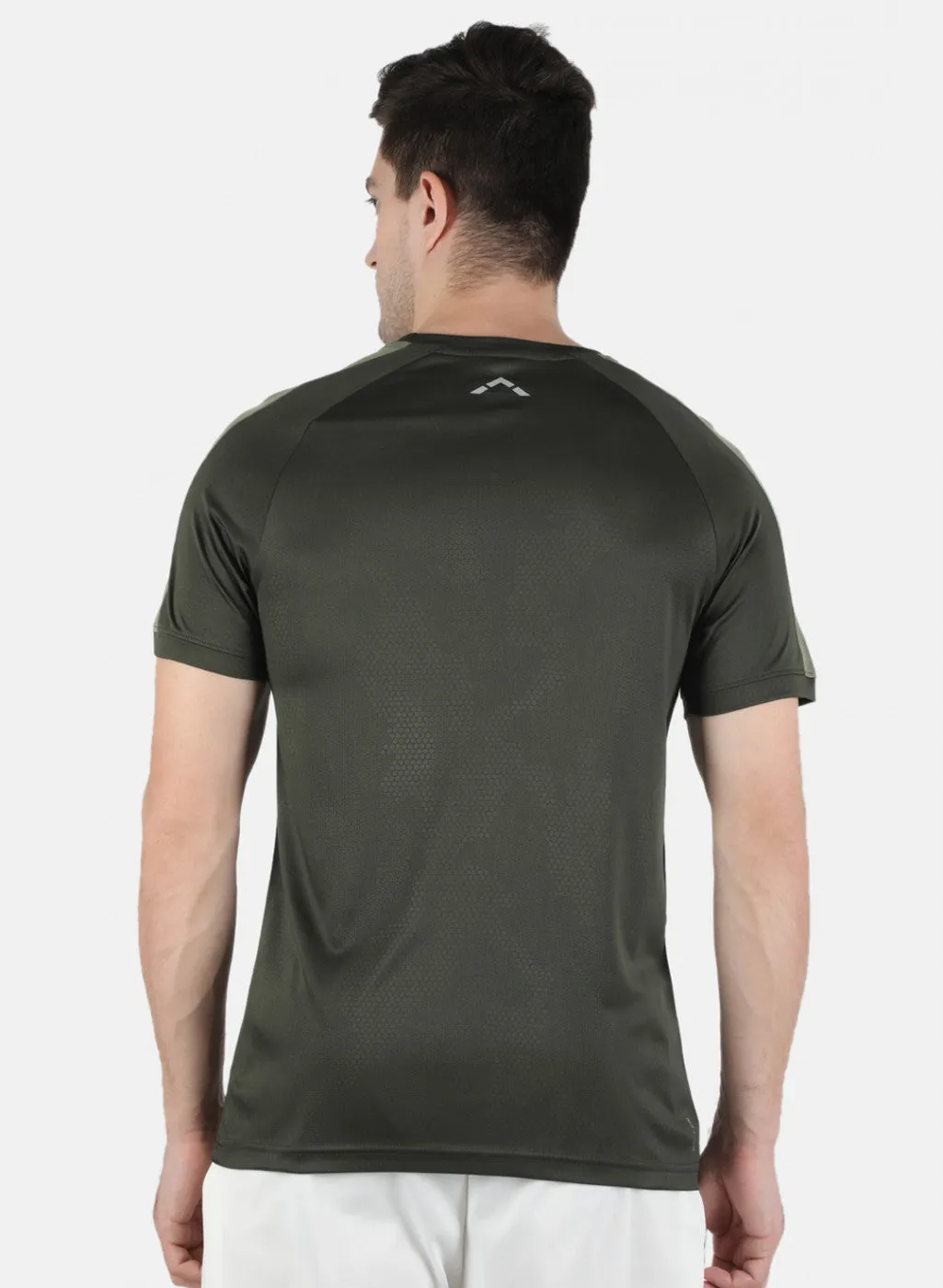 Men Olive Plain Round Neck T-Shirt