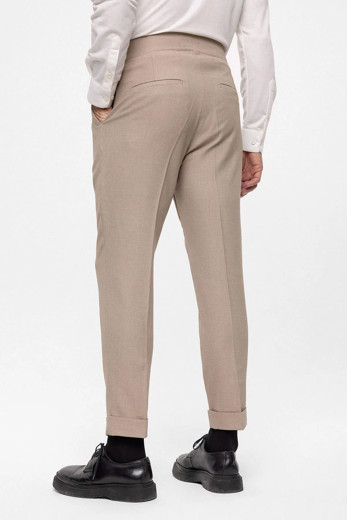 Men's Beige High Waist (Boyfriend) Pleated Fabric Trousers With Buckle Belt - Wessi