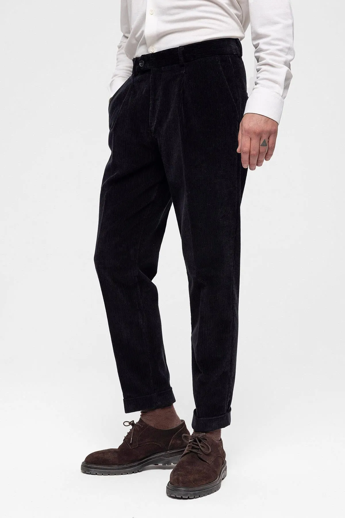 Men's Black High Waist Pleated Velvet  Trousers - Wessi