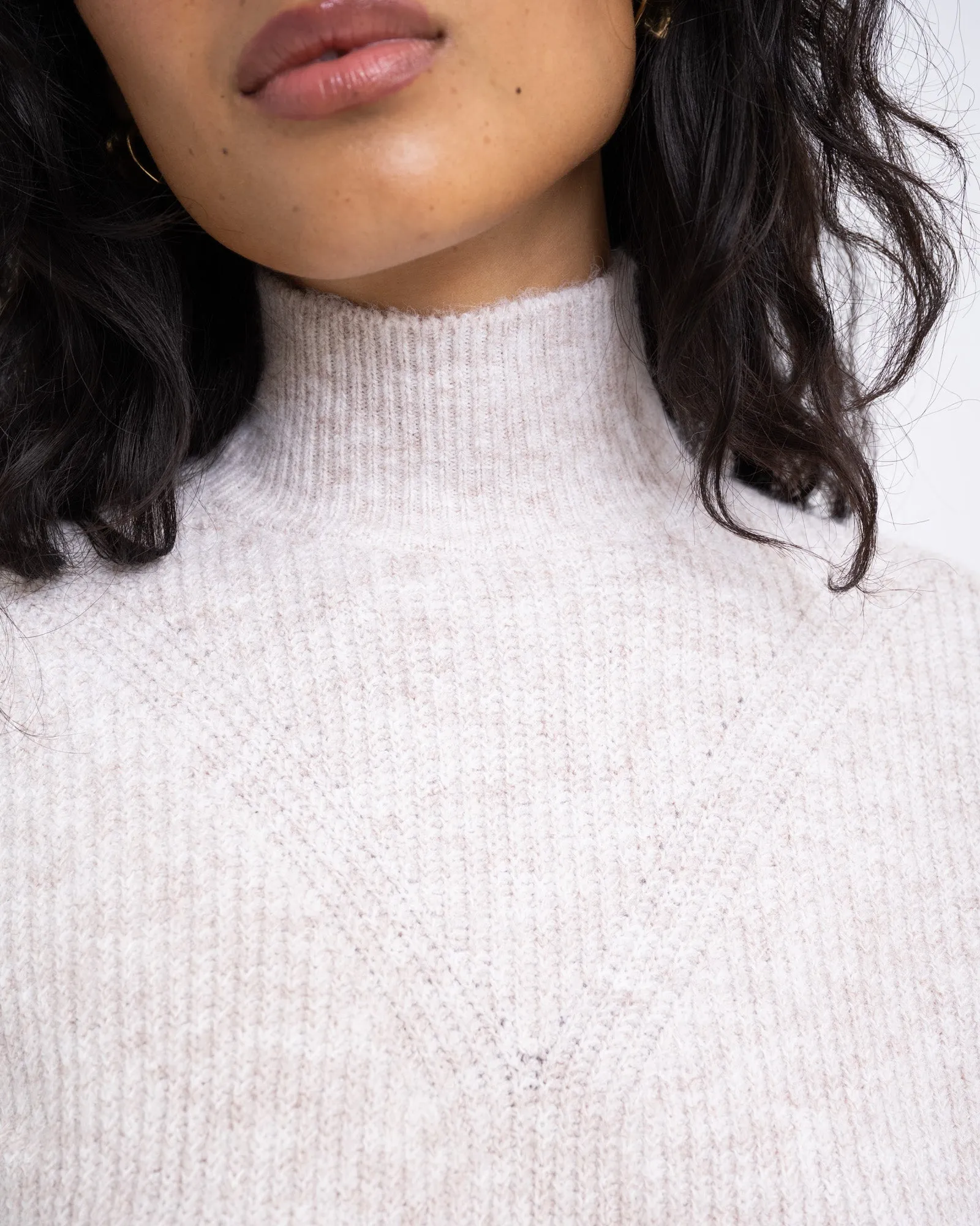 Nella High Neck Crop Knit Eggnog