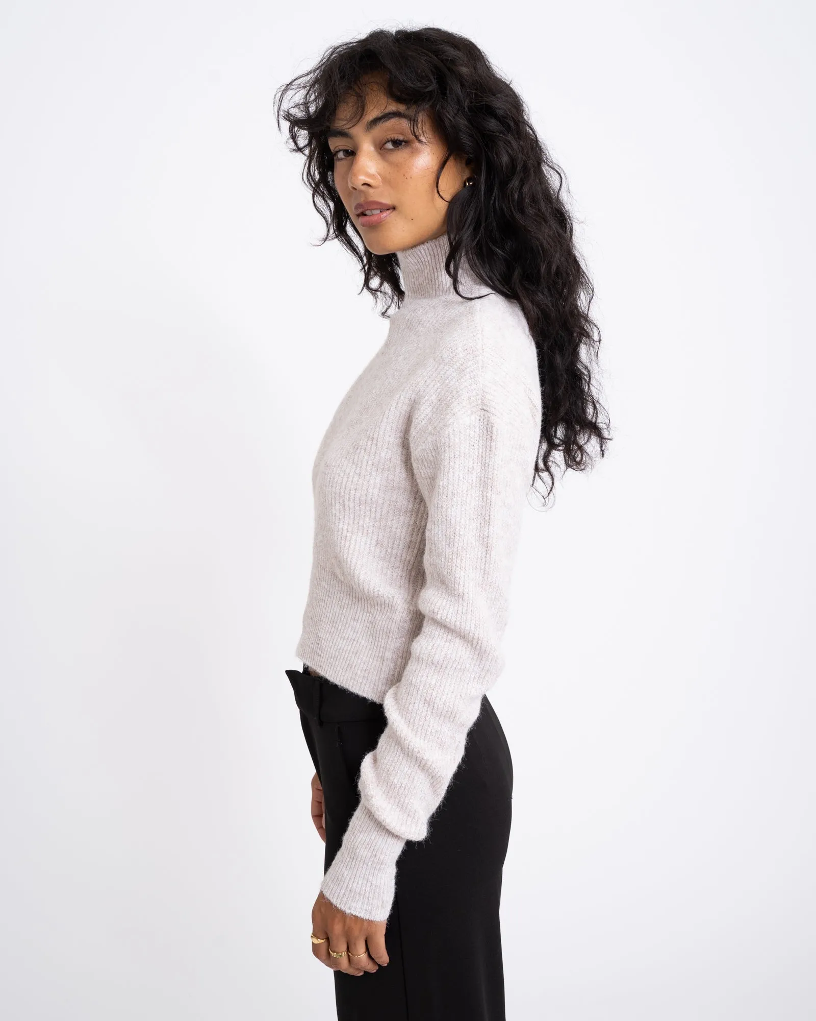 Nella High Neck Crop Knit Eggnog