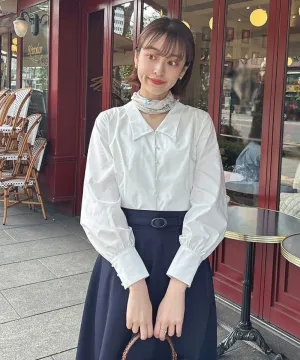 Pearl Button V-Neck Shirt