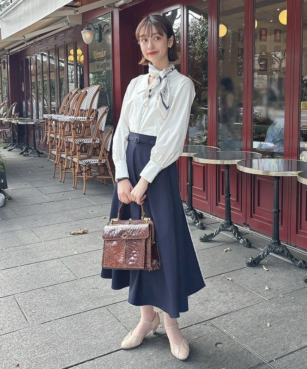 Pearl Button V-Neck Shirt